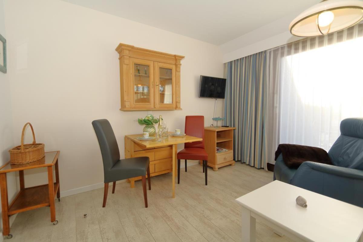 Koehler Am Dorfteich Apartment Wenningstedt-Braderup Luaran gambar